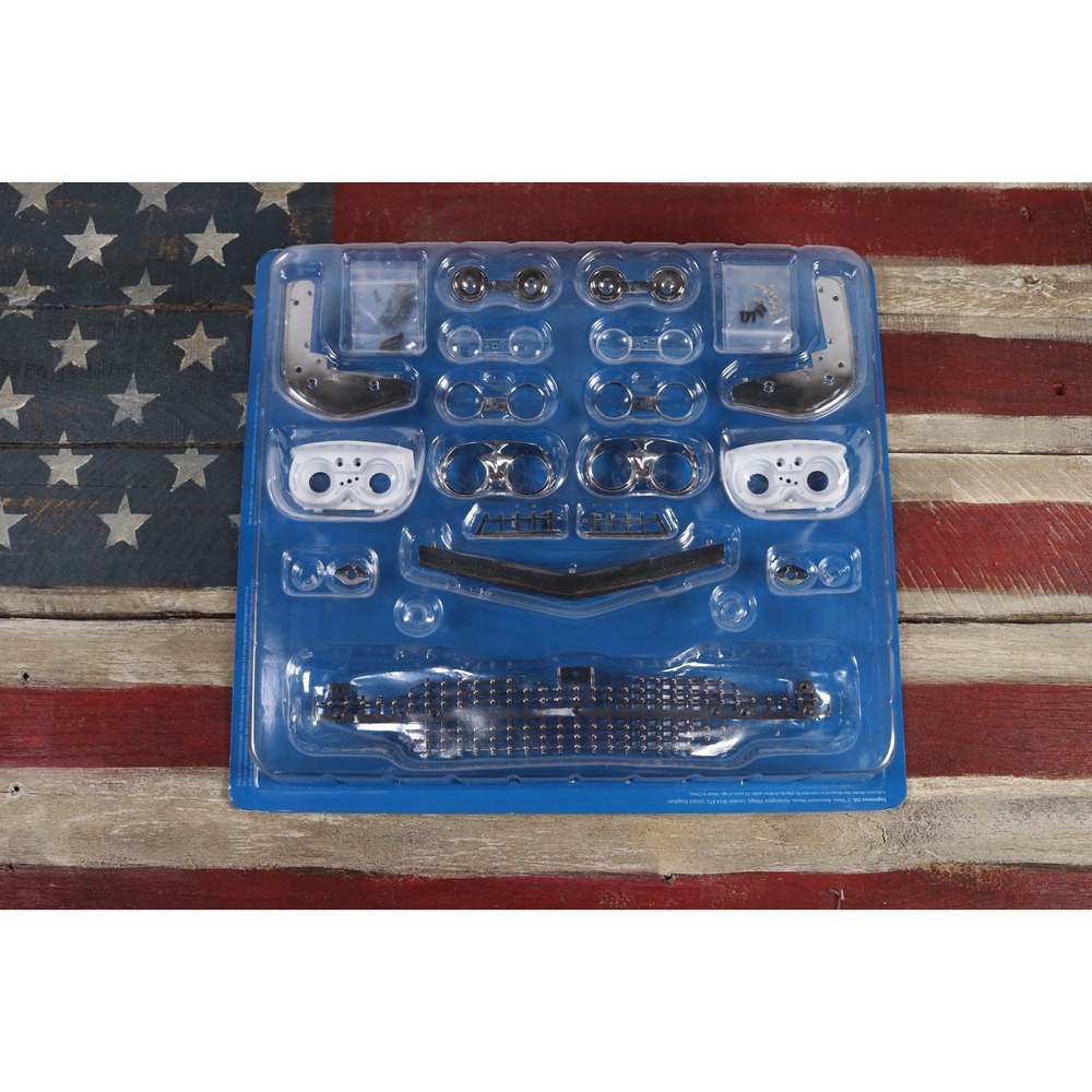 Eaglemoss GHOSTBUSTERS ECTO-1 BUILD Stage 2 Headlights & Grille Part 1:8